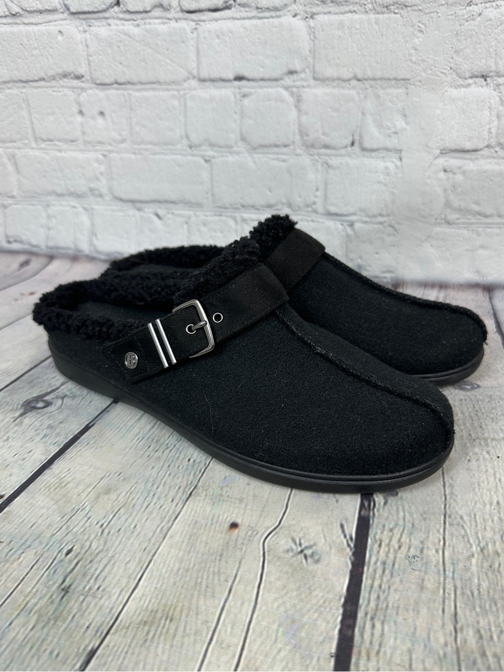 Bzees Eternity women's mules size 10